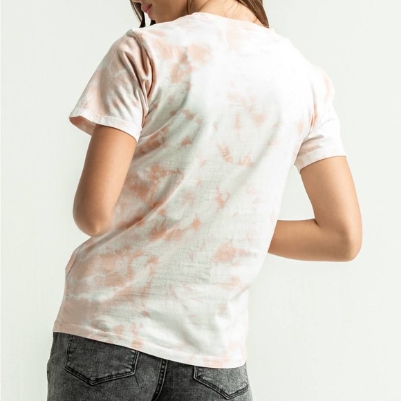THE NORTH FACE Women’s Botanic Dye Tee - Picture 4 of 9